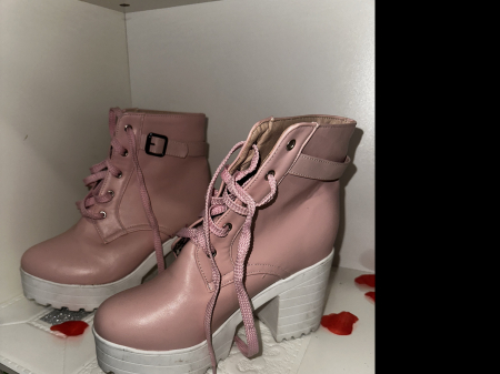 Rosa heels mit weißem klobigen Absatz